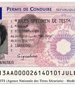 Formations/Examens Le renouvellement du permis de conduire coûte 25 euros